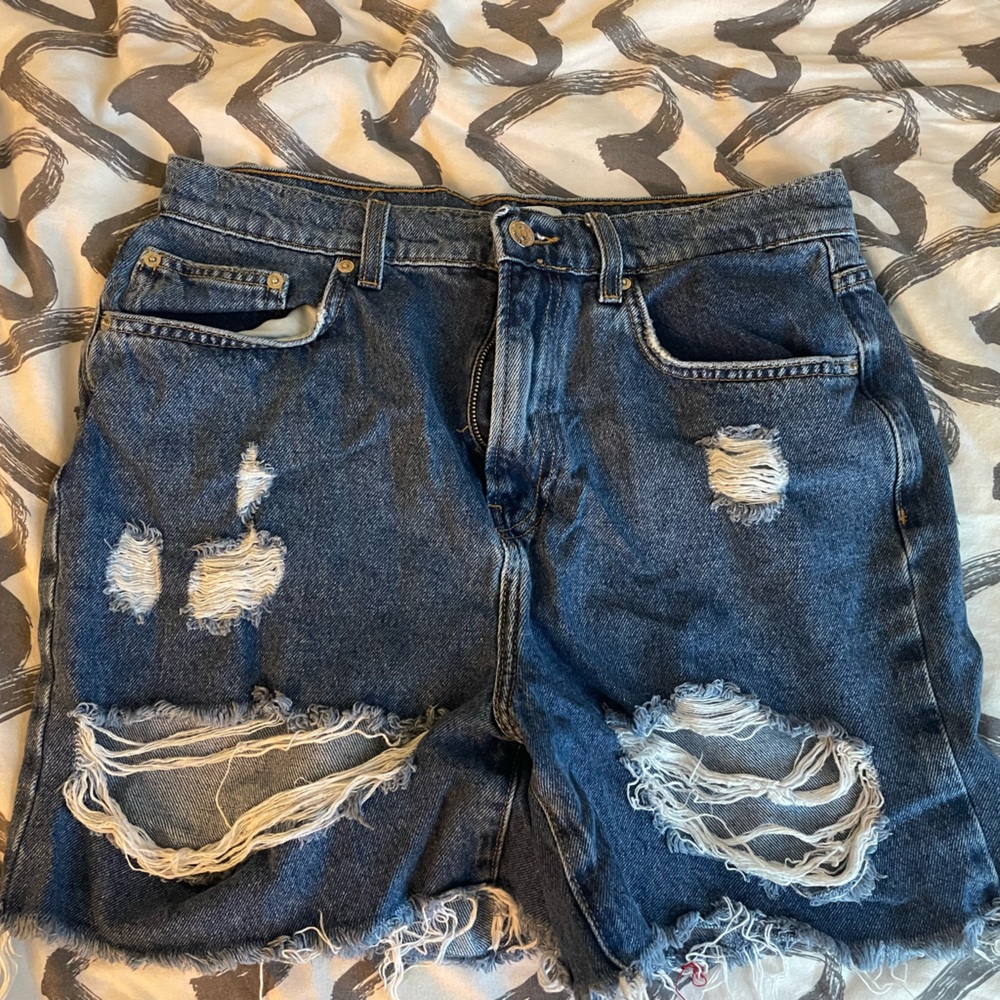 Dark blue jean shorts from forever 21